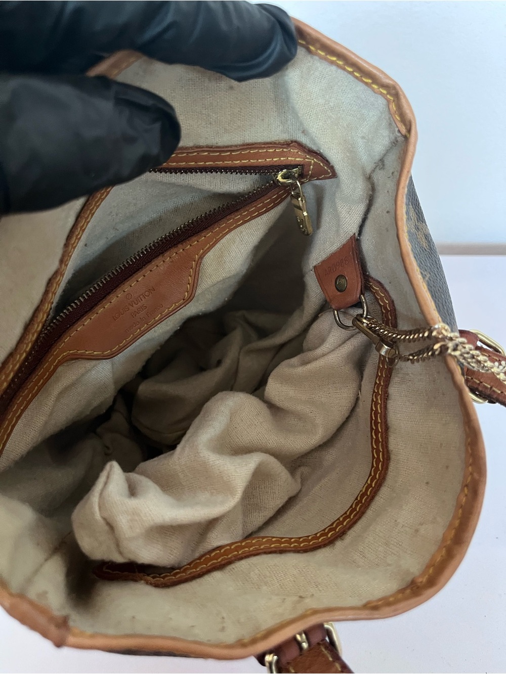 LOUIS VUITTON MONOGRAM PM BUCKET BAG - Picture 14 of 14